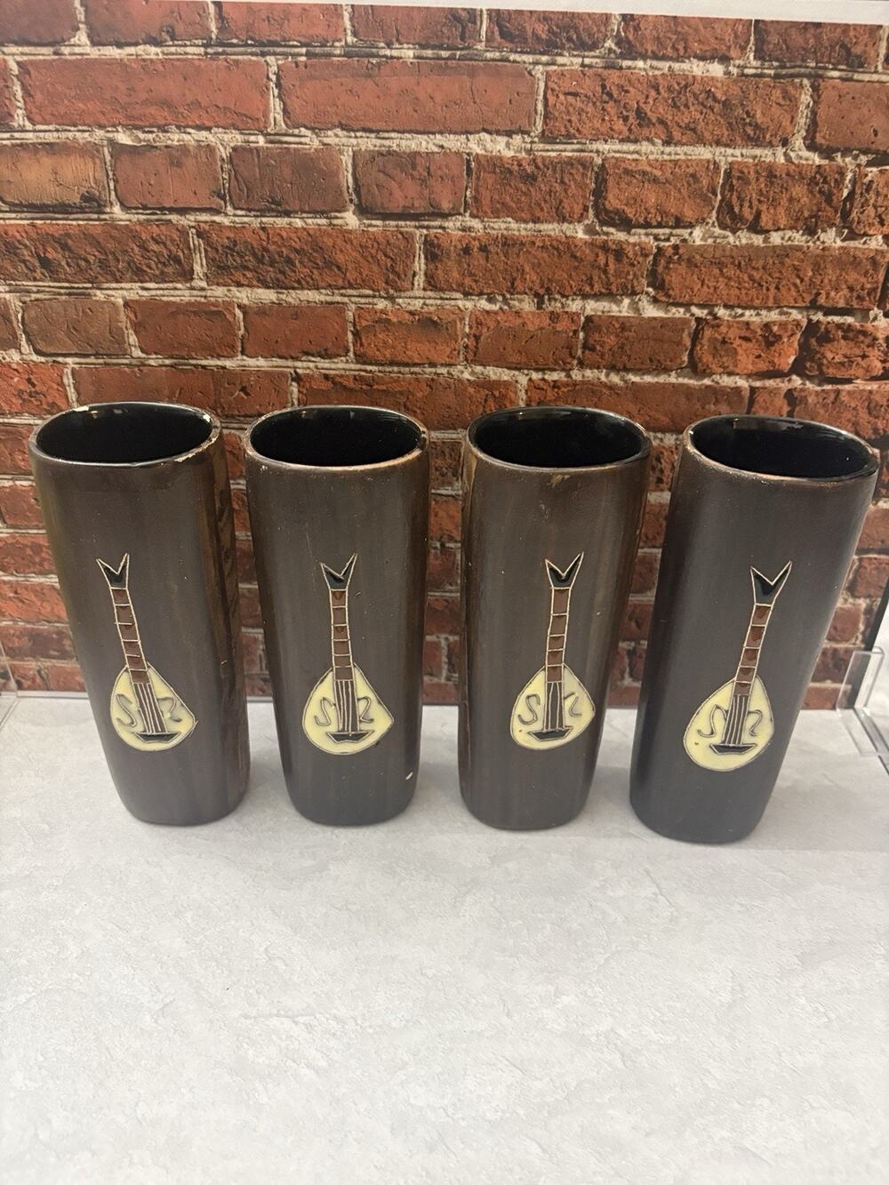 4 Hand Painted Vintage Ceramic And wood Cups Glasses Rare Music